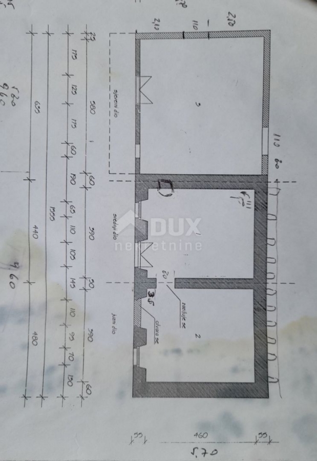 ISTRA, LABIN - Imanje na osami sa samostojećom kamenom kućom za renovaciju