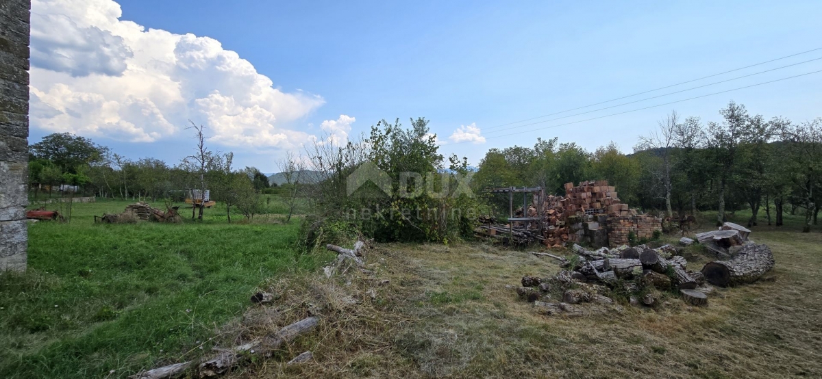 ISTRIA, CEROVLJE - Land with a ruined building