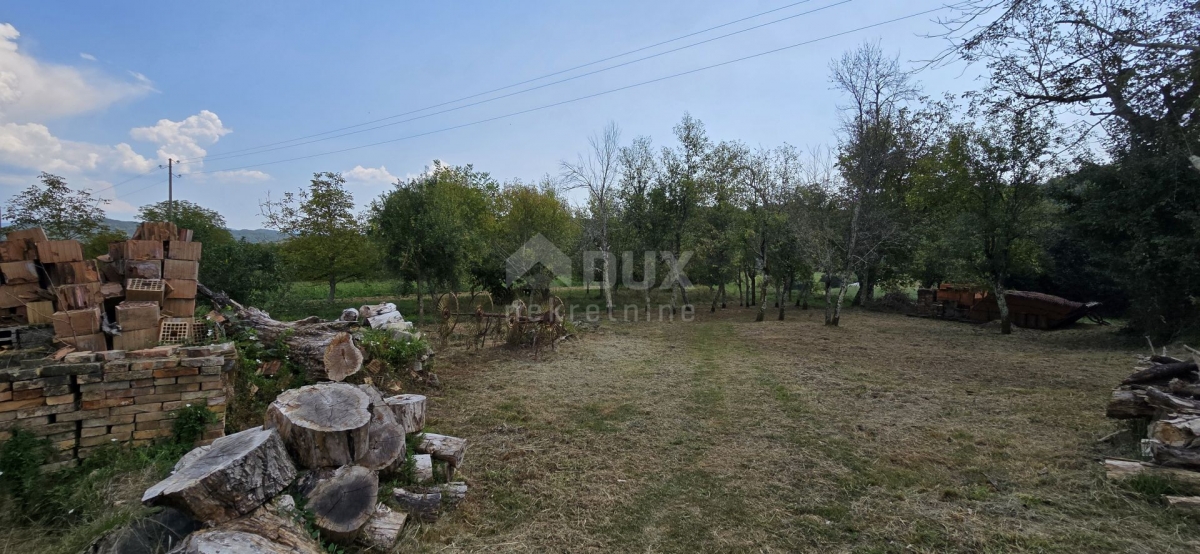 ISTRIA, CEROVLJE - Land with a ruined building