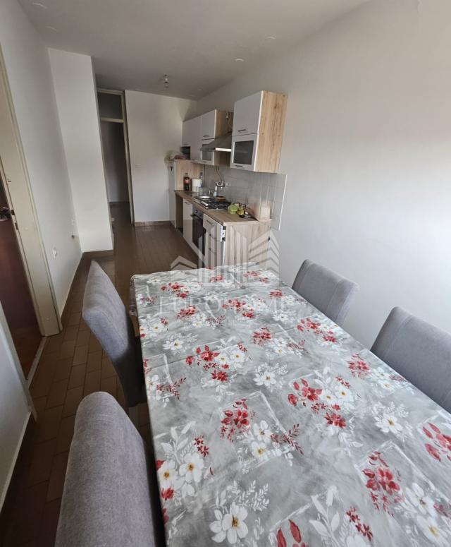 Flat Bili brig, Zadar, 75m2