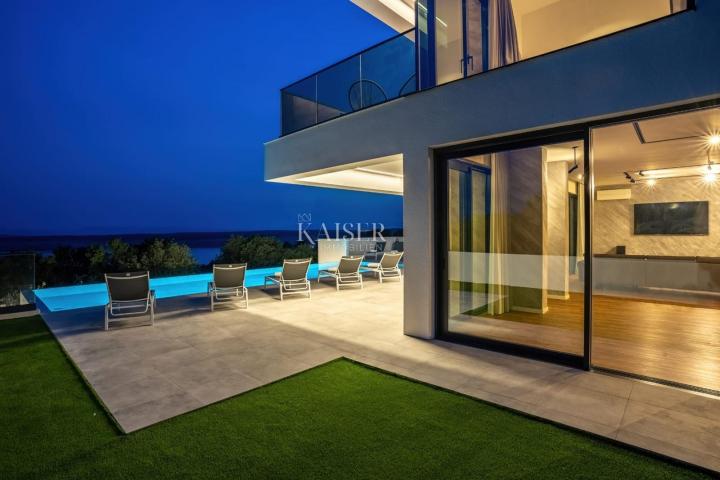 Villa Jadranovo, Crikvenica, 396m2