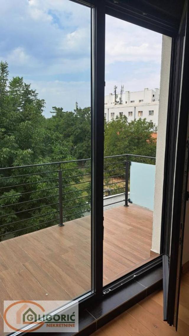 Lux Penthouse u Zemunu