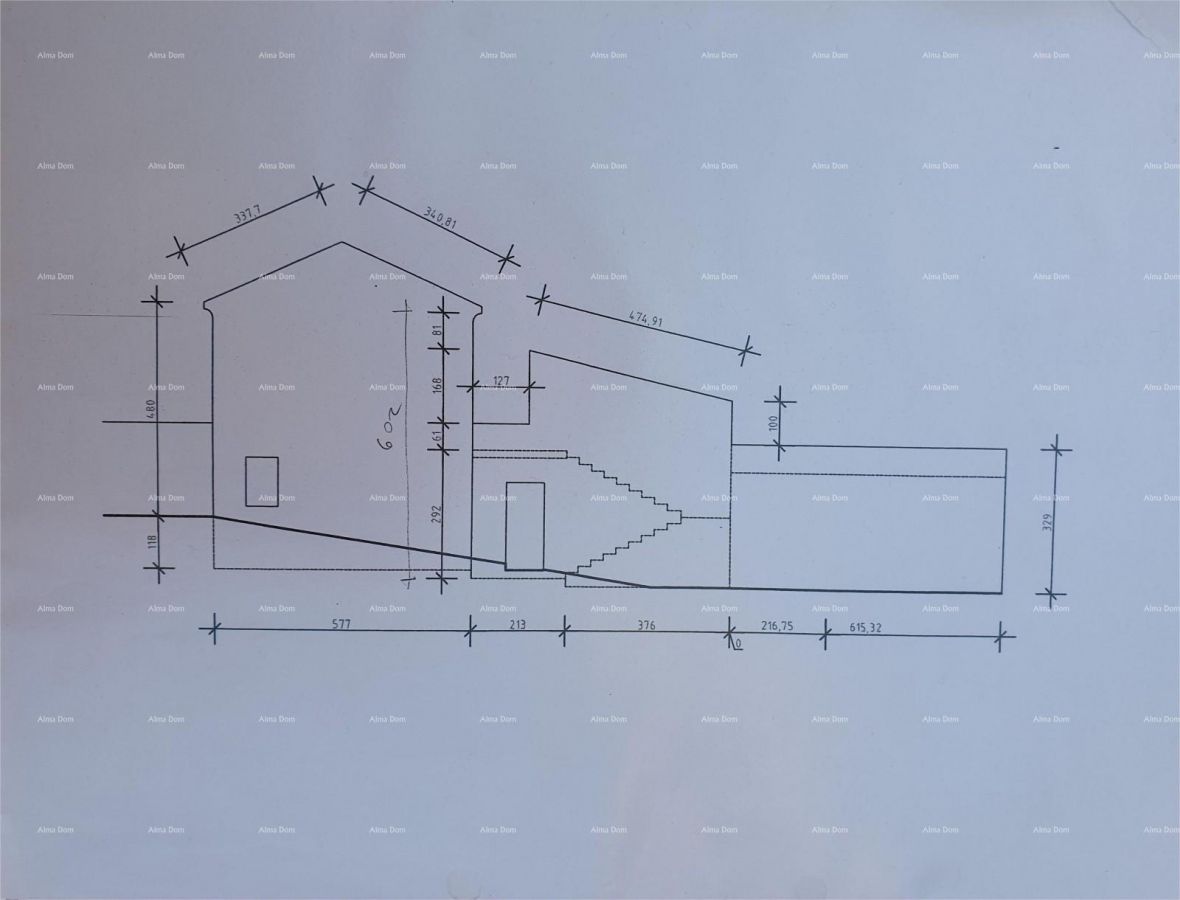 Haus Haus mit Nebenanlage. Medulin.