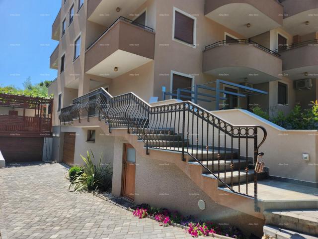 Apartment Apartment with 2 bedrooms  in Premantura near the sea