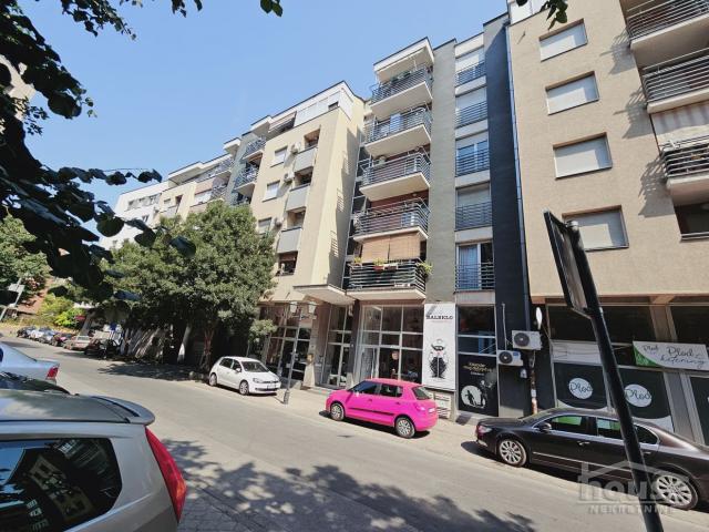 Izdavanje NOVI SAD, SOCIJALNO, kv: 70, € 800, ID: 9116608