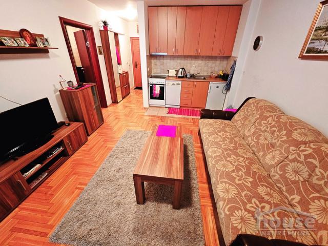 Izdavanje NOVI SAD, GRBAVICA, kv: 40, € 420, ID: 9116621