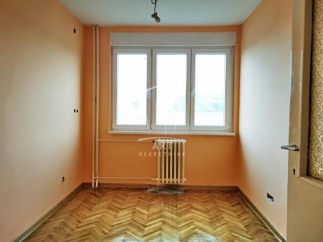 Sajam, Bulevar vojvode Mišića, 57m2 ID#8615