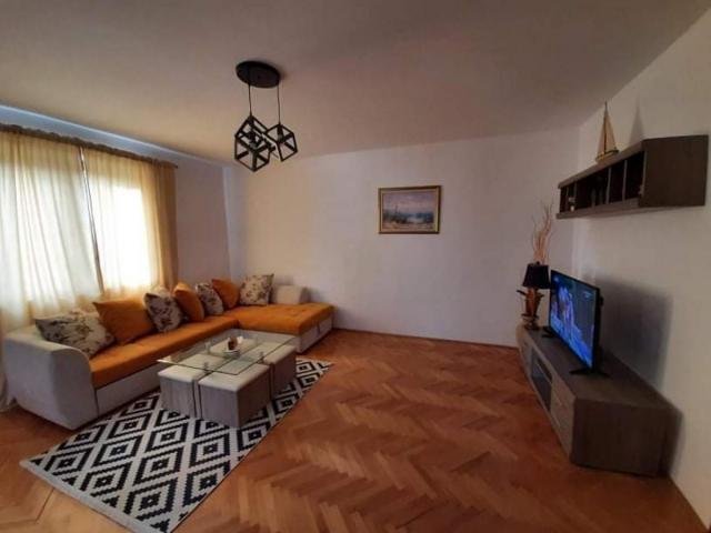 Apartment for rent of 63 m2 in Tivat