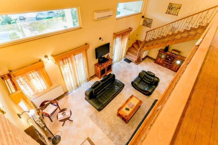 Luxury Villa for sale in Herceg Novi, 398 m2, 6 bedrooms, outdoor pool