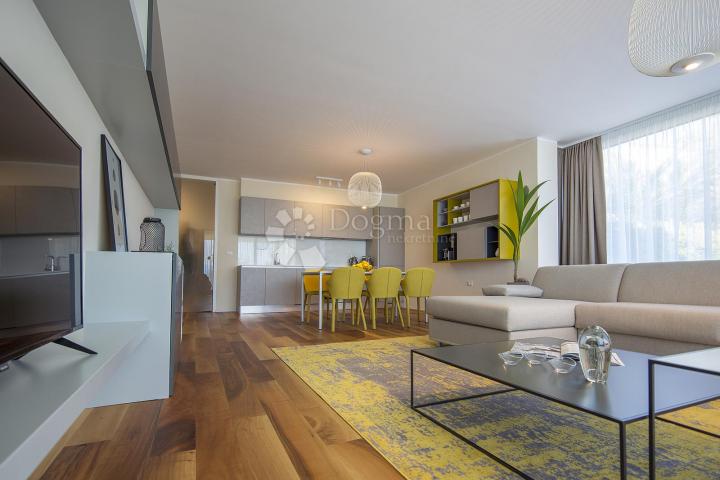 Flat Opatija, 119,55m2