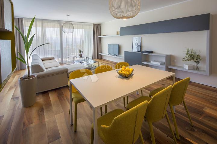 Flat Opatija, 119,55m2