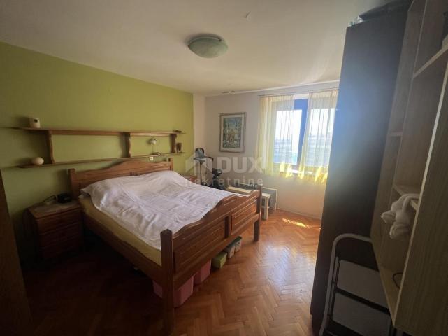 SENJ - Wohnung, 62 m2, 2 Schlafzimmer + Badezimmer, 50 m vom Meer entfernt!