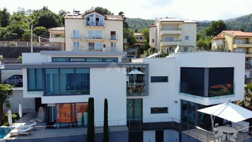 OPATIJA, LOVRAN – luxuriöse Villa mit wunderschönem Blick auf das Meer, einem Swimmingpool und einer