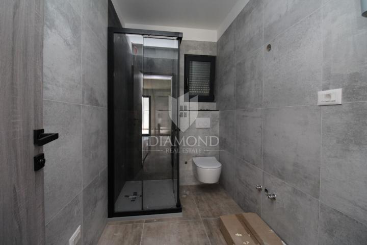 Apartment  Marinići, Viškovo, 131m2