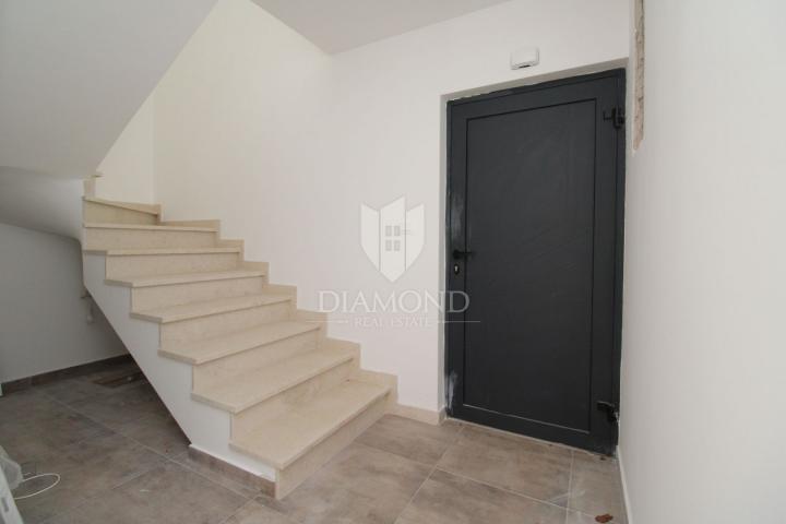 Apartment  Marinići, Viškovo, 131m2