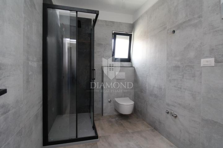 Apartment  Marinići, Viškovo, 131m2