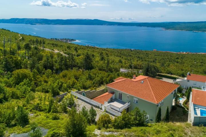 Crikvenica, luksuzna vila s pogledom na more i bazenom