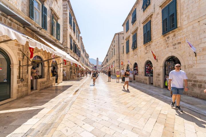 Dubrovnik, Stari Grad, dvoetažni stan s terasom