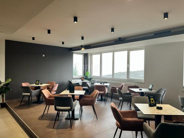 Rijeka, Škurinje - caffe bar 110m2+100m2 terase