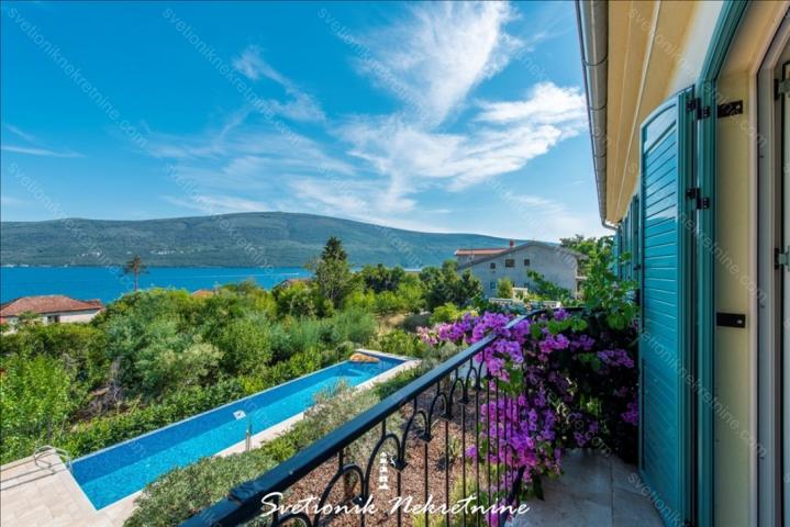 Luksuzna vila sa bazenom – Baosici, Herceg Novi