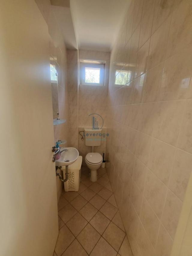 Bežanijska kosa 3, Nedeljka Gvozdenovića, 76 m2