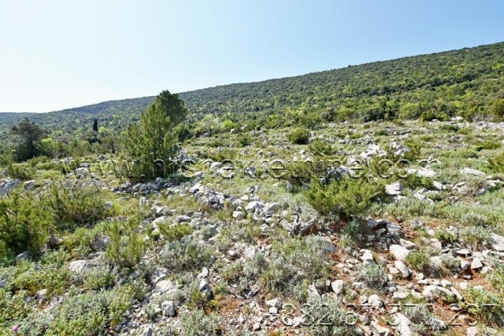 Land with an open view of the sea and the city of Herceg Novi