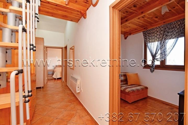 Apartment in a new building with garage in Bijela Herceg Novi