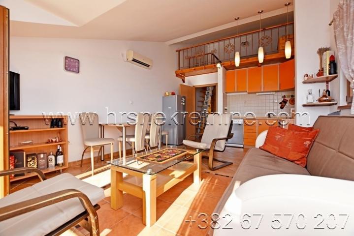 Apartment in a new building with garage in Bijela Herceg Novi