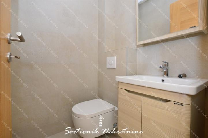 Apartments for sale in Herceg Novi - Luxurious three-bedroom apartment located i