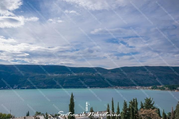 Komforan dvoiposoban stan sa panoramskim pogledom na more – Herceg Novi