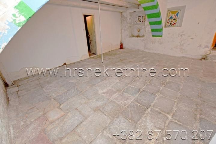 Business space in the center of Herceg Novi