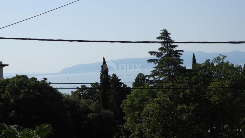 OPATIJA, LOVRAN - Doppelhaushälfte mit wunderschönem Blick auf das Meer und die Umgebung