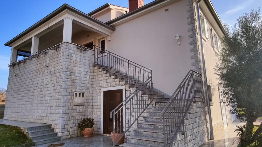 ISTRIA, VRSAR - Beautiful house in a great location with a view of the sea