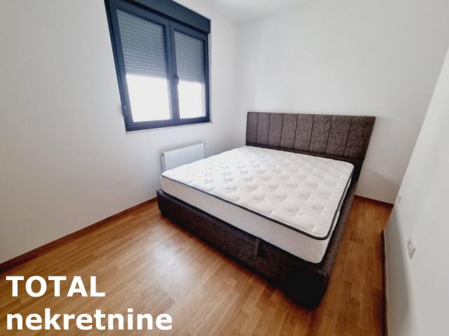 3 Trosoban stan NOVI SAD, 185400€