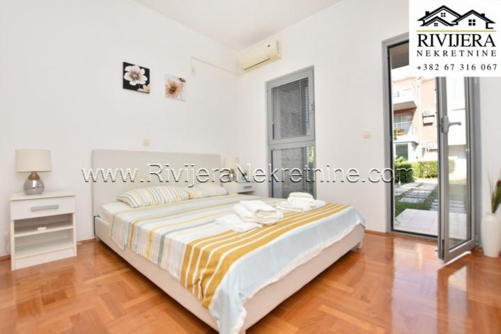 Two-bedroom apartment in the luxury complex Djenovic, Herceg Novi