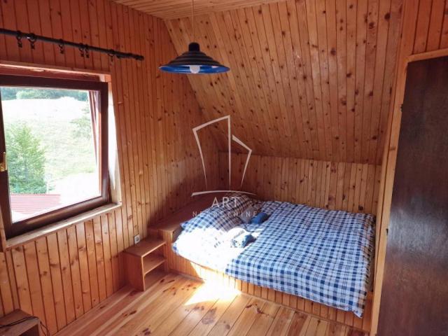 Žabljak, vikend kuća 15+34+30m2 ID#8631