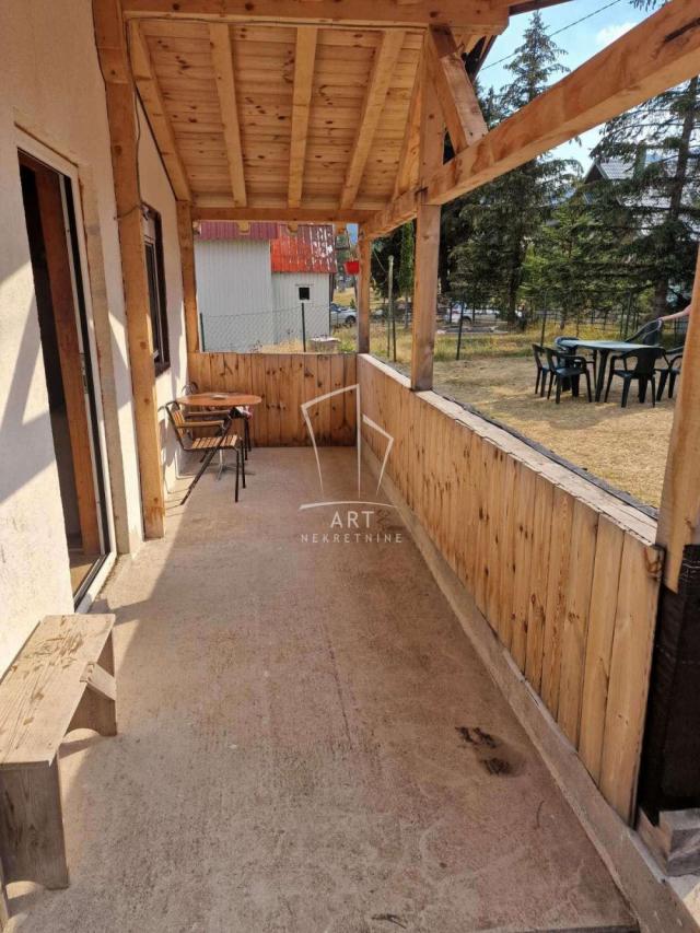 Žabljak, vikend kuća 15+34+30m2 ID#8631