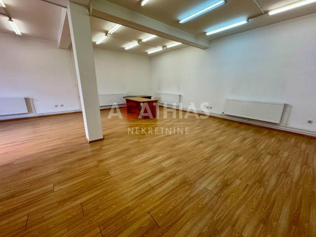 Zagreb, Veliko Polje, poslovni prostor 65 m², parkirno mjesto