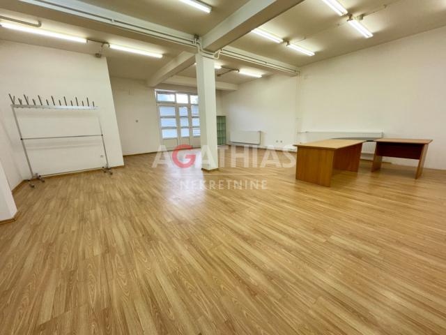 Zagreb, Veliko Polje, poslovni prostor 65 m², parkirno mjesto