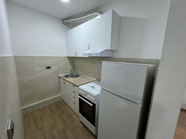 ZEMUN KALVARIJA 70m2 , 30 , 700e