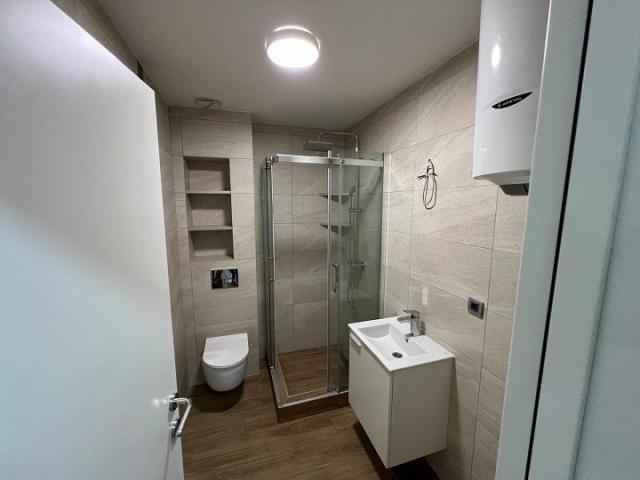 ZEMUN KALVARIJA 70m2 , 30 , 700e