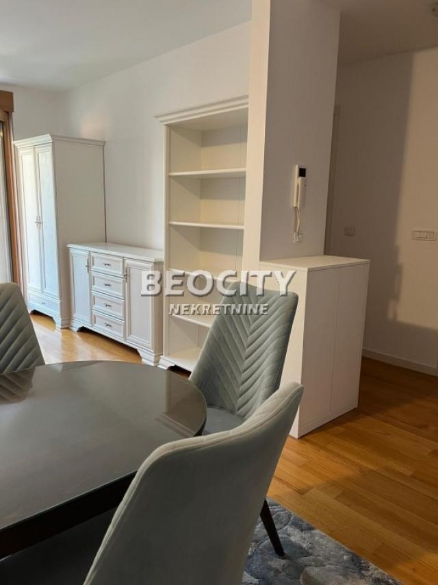 Novi Beograd, Blok 67a, (A blok)-Uroša Martinovića, 2. 0, 52m2, 1090EUR