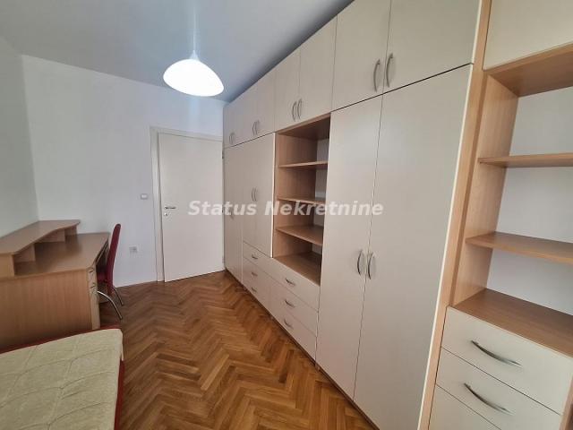 ODLIČAN DVOSOBAN STAN 44M2 GRBAVICA 450EU