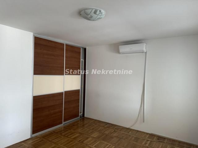 Salajka-Uknjižen Veliki Troiposoban stan 111 m2-065/385 8880