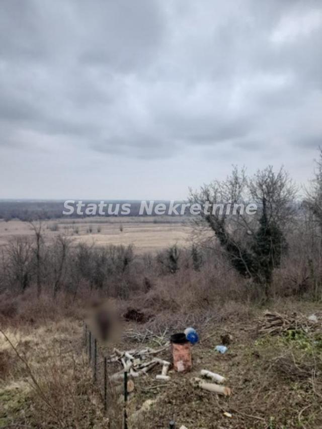 Rakovac-Odličan Građevinski Plac 2190 m2 u Lepom Visinskom delu sa Pogledom-065/385 8880