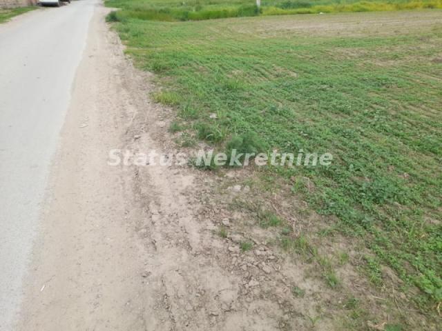 Futog-veliki građevinski plac 3381 m2 na odličnoj lokaciji bliže Veterniku-065/3858880