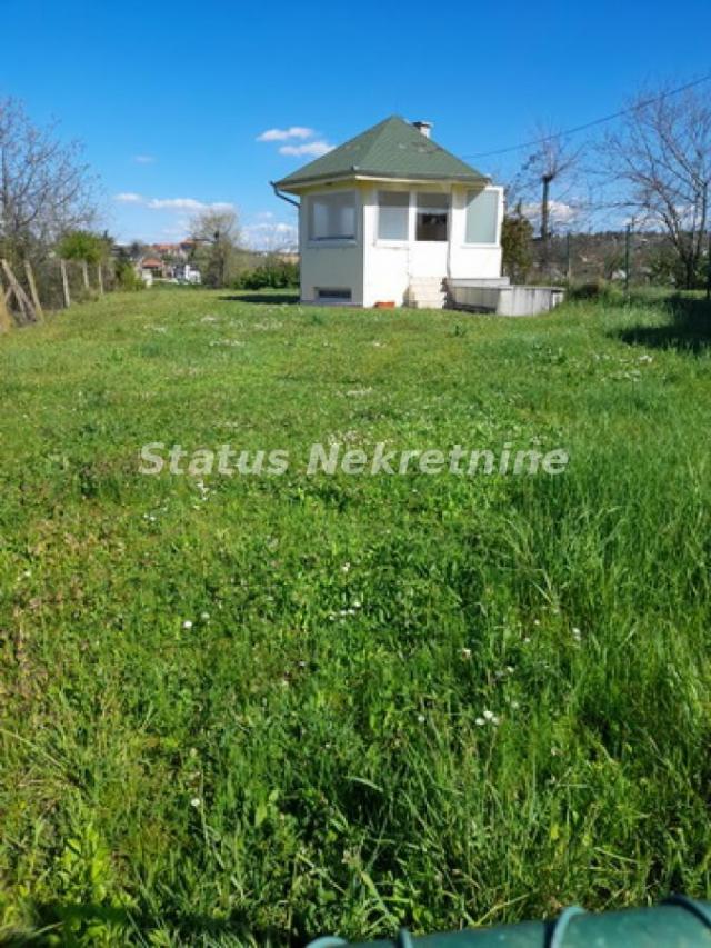 Sremska Kamenica-Bocke-Najlepši ravan Građevinski Plac 532 m2 u Zelenoj Oazi sa pogledom na grad-065