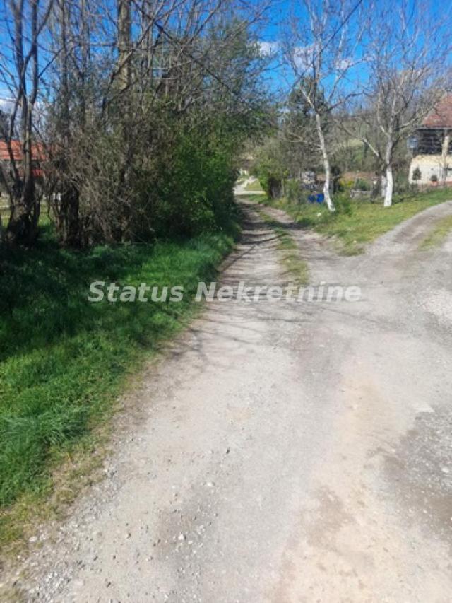 Banoštor-Veliki Građevinski Plac 1980 m2 za kupce sa Posebnim stilom života-065/385 8880