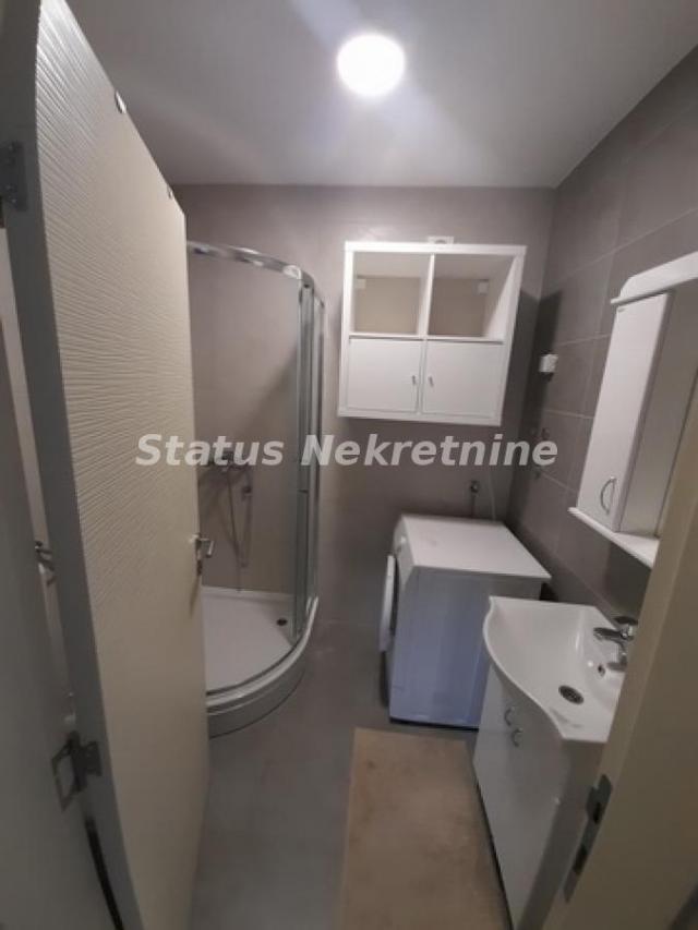 Adice-Uknjižen Namešten Šestosoban stan 170 m2-065/385 8880