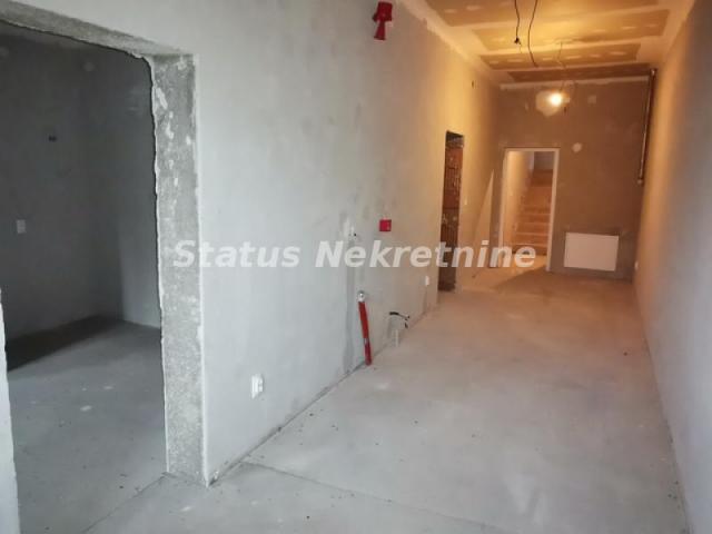 Vrdnik-Uknjižena kuća 160 m2 sa Poslovnim Objektom 600 m2 u blizini Vrdničke Kule-065/385 8880